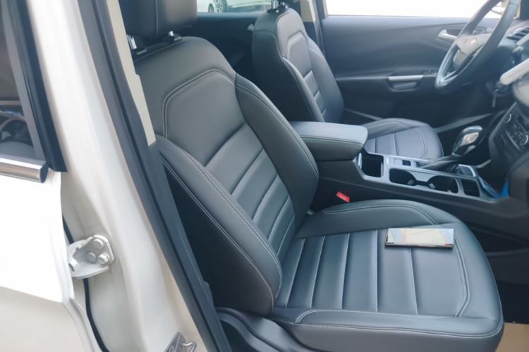 Used Ford Kuga 2019 EcoBoost 180 Two-Wheel-Drive Platinum Edition China VI Standard Right Front Seat