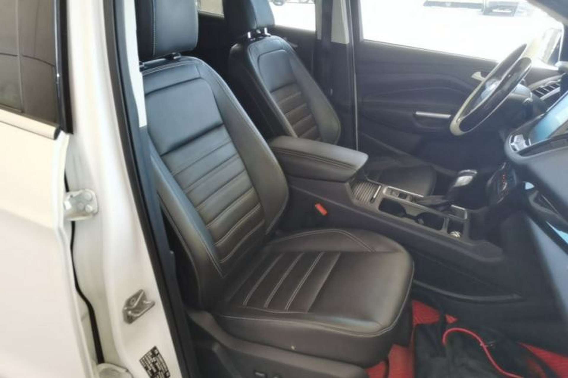 Used Ford Kuga 2019 EcoBoost 180 Two-Wheel-Drive Titanium Plus Model China VI Standard Right Front Seat