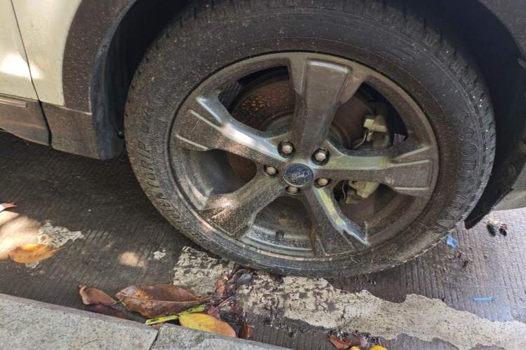 Used Ford Kuga 2019 EcoBoost 245 4x4 Prestige Plus Model China VI Standard Right Front Wheel Hub