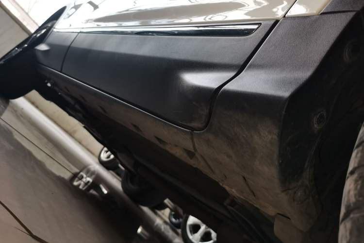 Used Ford Kuga 2019 EcoBoost 180 Two-Wheel-Drive Titanium Plus Model China VI Standard Right Side Sill