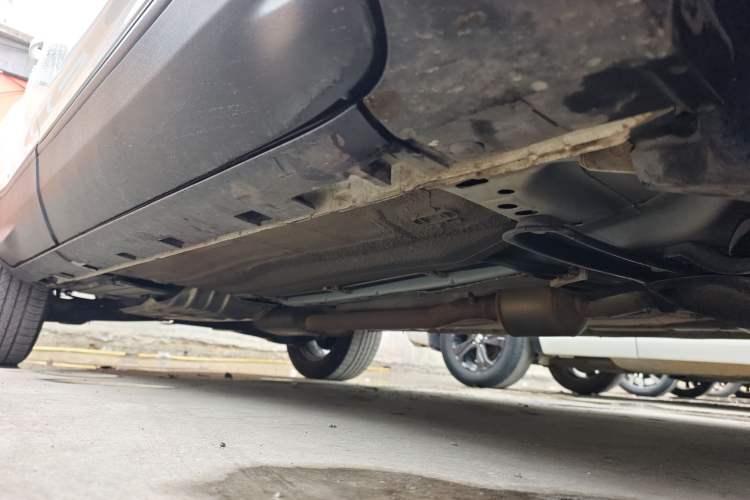 Used Ford Kuga 2019 EcoBoost 180 Two-Wheel-Drive Platinum Edition China VI Standard Right Side Sill