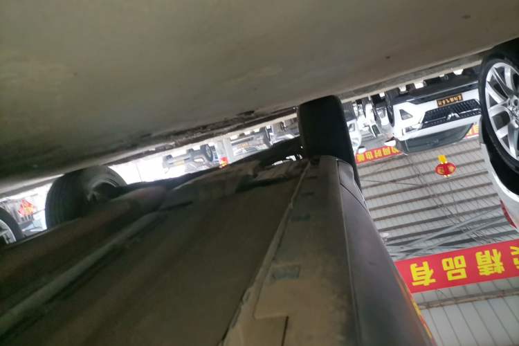 Used Ford Kuga 2019 EcoBoost 180 Two-Wheel-Drive Platinum Edition China VI Standard Right Side Sill