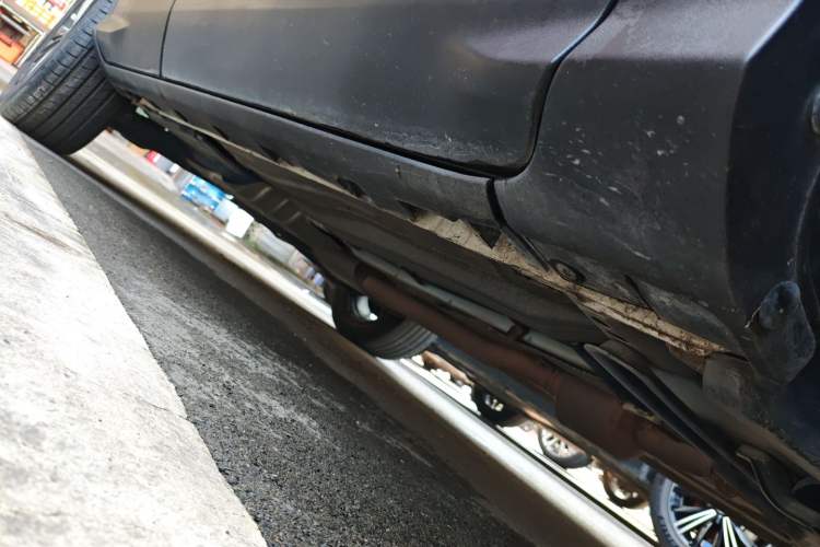 Used Ford Kuga 2019 EcoBoost 180 Two-Wheel-Drive Platinum Edition China VI Standard Right Side Sill