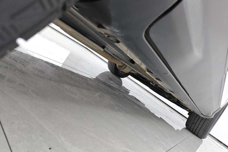 Used Ford Kuga 2019 EcoBoost 180 Two-Wheel-Drive Platinum Edition China VI Standard Right Side Sill