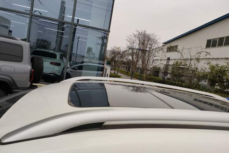 Used Ford Kuga 2019 EcoBoost 180 Two-Wheel-Drive Platinum Edition China VI Standard Roof