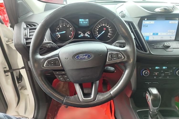 Used Ford Kuga 2019 EcoBoost 180 Two-Wheel-Drive Platinum Edition China VI Standard Steering Wheel