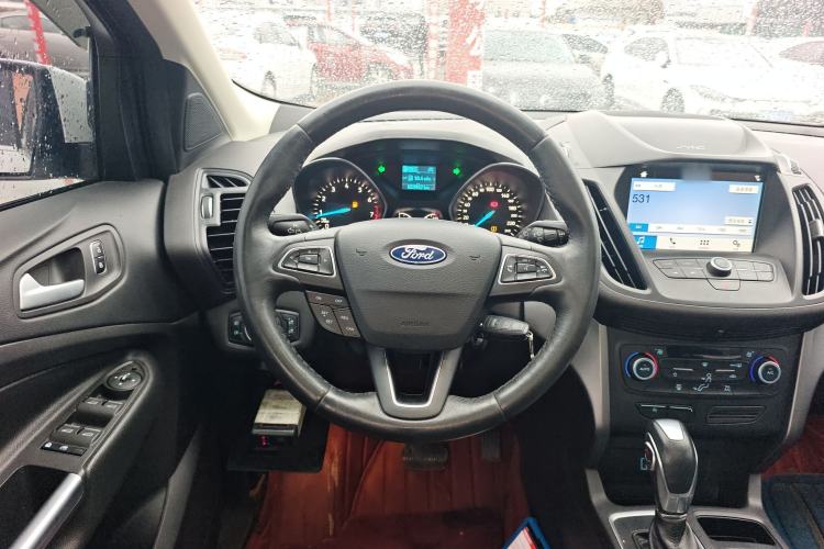 Used Ford Kuga 2019 EcoBoost 180 Two-Wheel-Drive Platinum Edition China VI Standard Steering Wheel