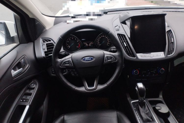 Used Ford Kuga 2019 EcoBoost 180 Two-Wheel-Drive Titanium Plus Model China VI Standard Steering Wheel