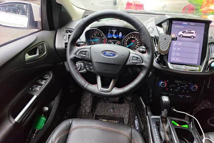 Used Ford Kuga 2019 EcoBoost 245 Four-Wheel Drive Sport Model China VI Standard Steering Wheel