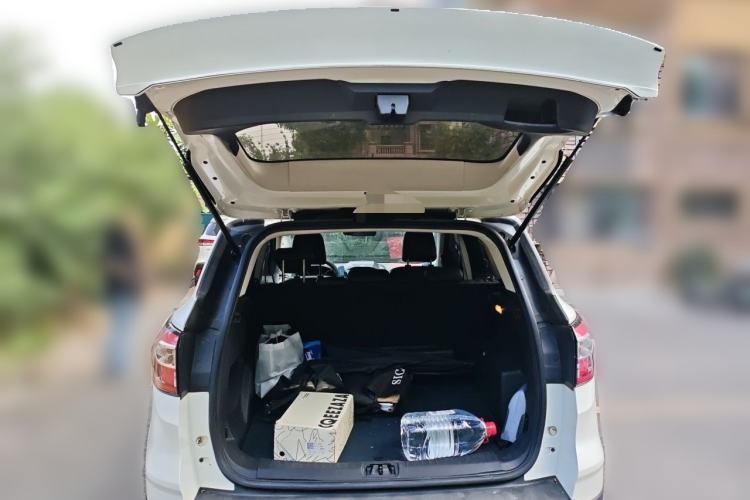 Used Ford Kuga 2019 EcoBoost 180 Two-Wheel-Drive Platinum Edition China V Standard Trunk