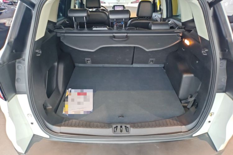 Used Ford Kuga 2019 EcoBoost 180 Two-Wheel-Drive Titanium Plus Model China VI Standard Trunk