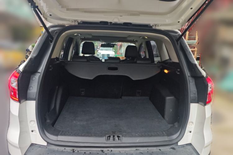 Used Ford Kuga 2019 EcoBoost 180 Two-Wheel-Drive Platinum Edition China VI Standard Trunk