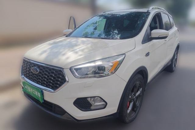Used Ford Kuga 2019 EcoBoost 180 Two-Wheel-Drive Titanium Plus Model China V Standard