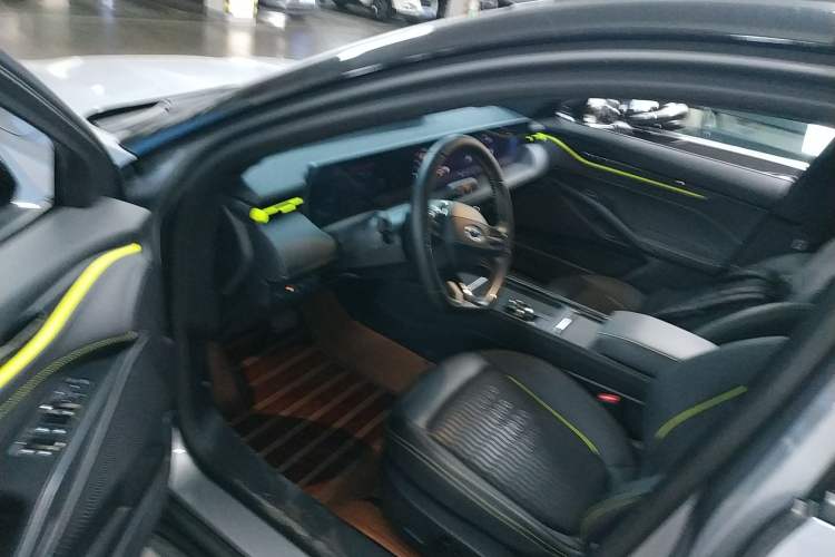 Used Ford Mondeo 2025 2.0T EcoBoost E Hybrid Sport Edition Left Front Seat