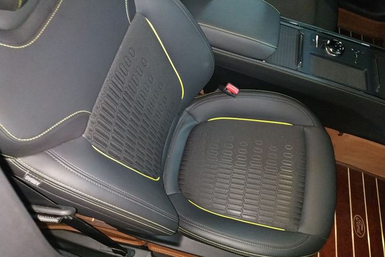 Used Ford Mondeo 2025 2.0T EcoBoost E Hybrid Sport Edition Right Front Seat