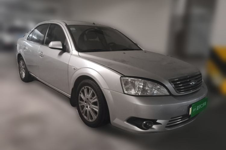 Used Ford Mondeo 2006 2.0L Elite Edition Front Right 45 Deg
