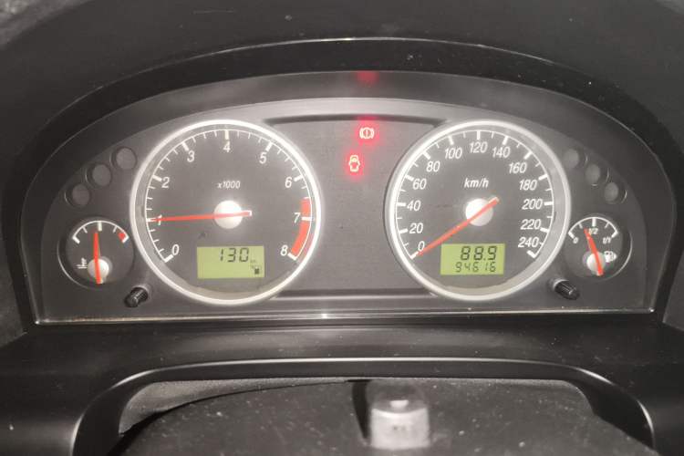 Used Ford Mondeo 2006 2.0L Elite Edition Instrument Cluster