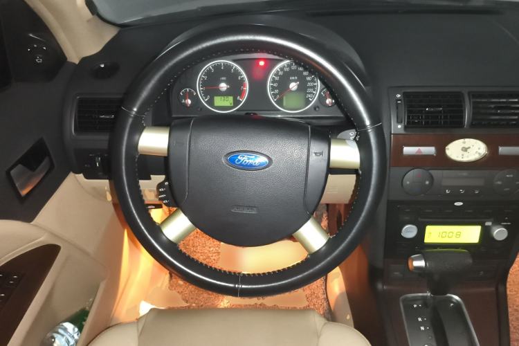 Used Ford Mondeo 2006 2.0L Elite Edition Steering Wheel
