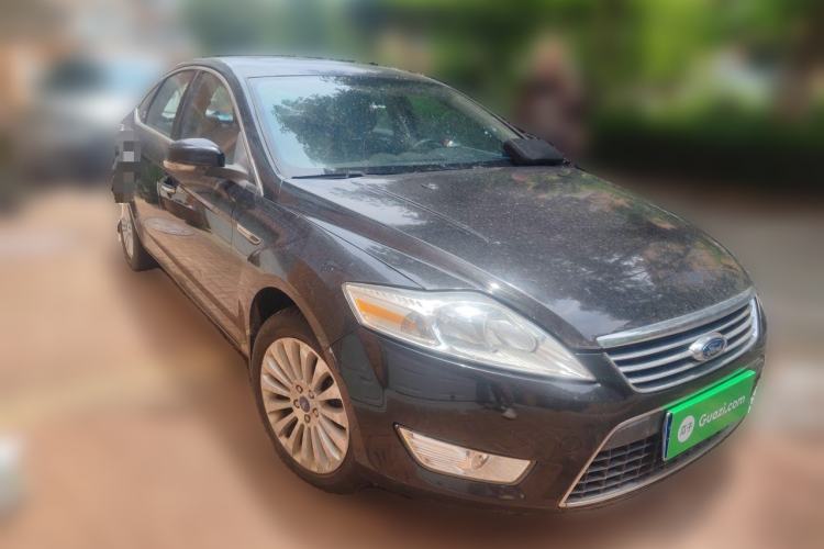Used Ford Mondeo 2007 2.3L Luxury Model Front Right 45 Deg