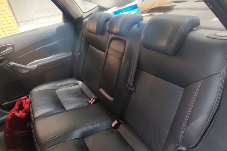 Used Ford Mondeo 2007 2.3L Luxury Model Left Rear Seat