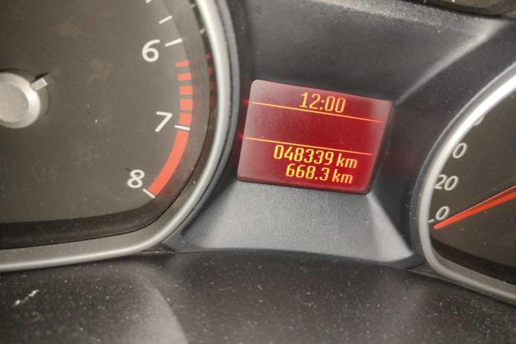 Used Ford Mondeo 2007 2.3L Fashion Edition Odometer Close Up
