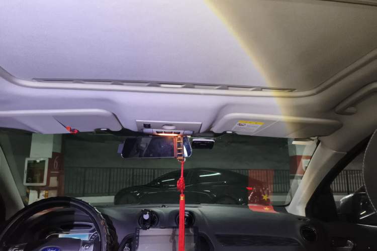 Used Ford Mondeo 2007 2.3L Luxury Model Headliner