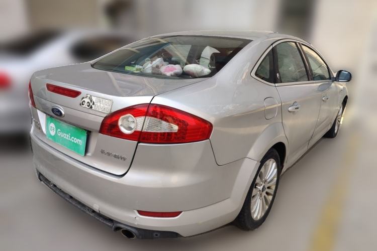 Used Ford Mondeo 2007 2.3L Luxury Model Rear Right 45 Deg