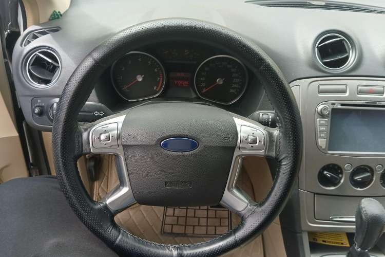 Used Ford Mondeo 2007 2.3L Fashion Edition Steering Wheel