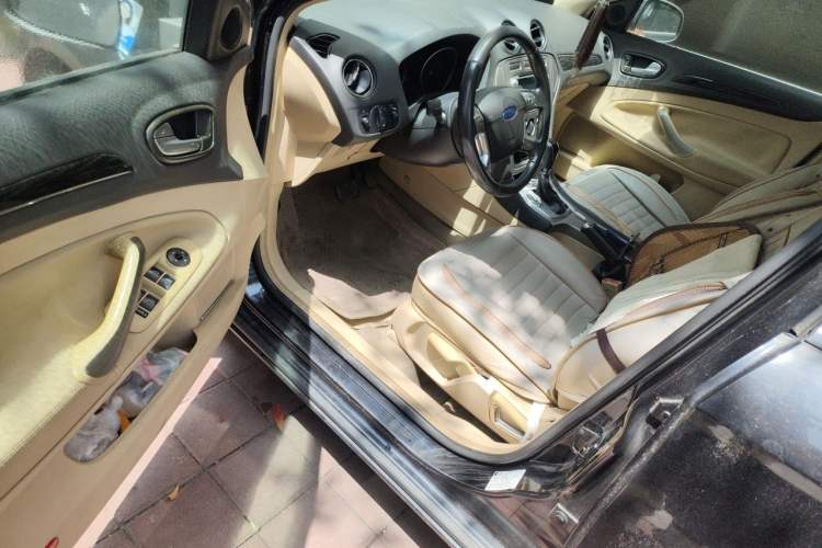 Used Ford Mondeo 2008 2.3L Ultimate Edition Driver Seat