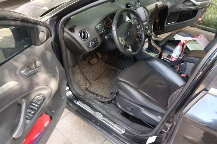 Used Ford Mondeo 2008 2.3L Luxury Sport Navigation Edition Driver Seat