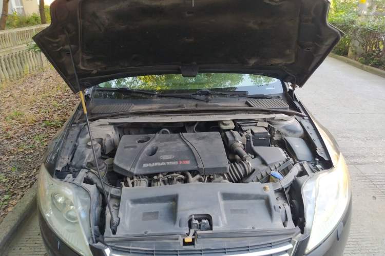Used Ford Mondeo 2008 2.3L Luxury Sport Navigation Edition Engine Bay