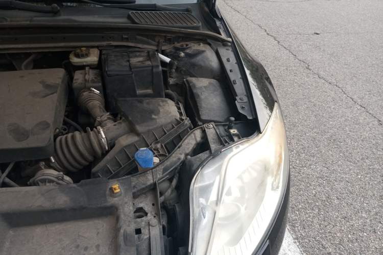 Used Ford Mondeo 2008 2.3L Ultimate Edition Engine Bay Left