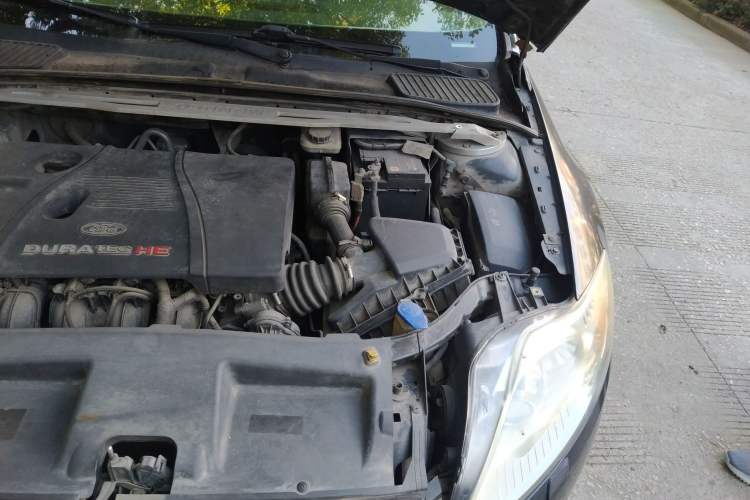 Used Ford Mondeo 2008 2.3L Luxury Sport Navigation Edition Engine Bay Left