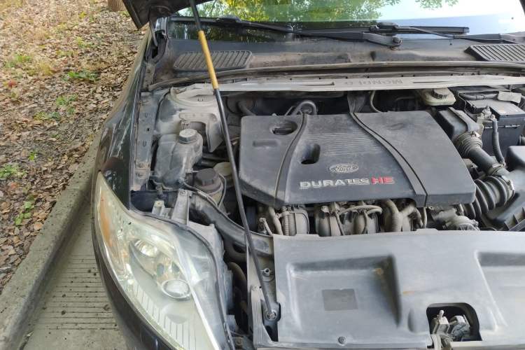 Used Ford Mondeo 2008 2.3L Luxury Sport Navigation Edition Engine Bay Right