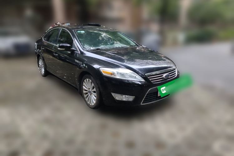 Used Ford Mondeo 2008 2.3L Ultimate Edition Front Right 45 Deg