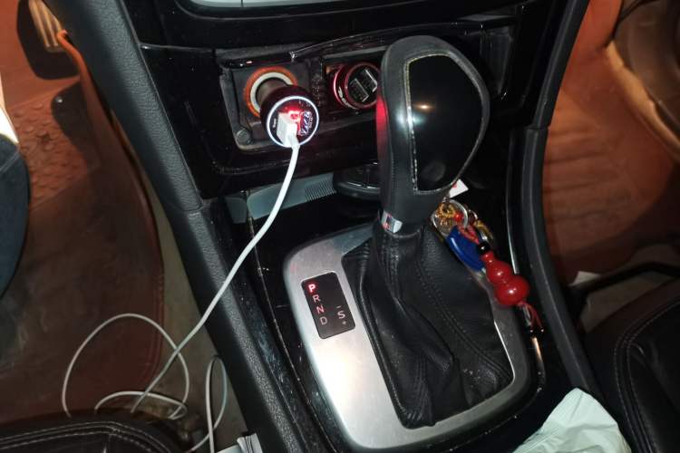Used Ford Mondeo 2008 2.3L Ultimate Edition Gear Lever