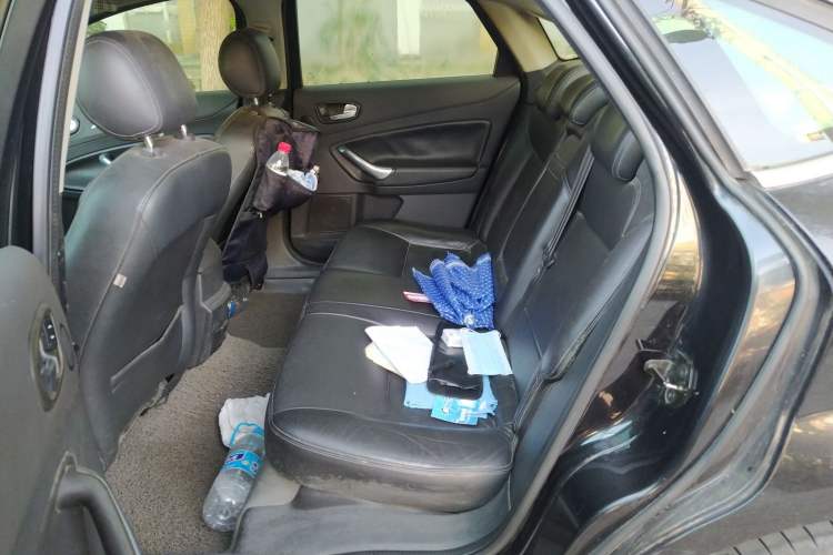 Used Ford Mondeo 2008 2.3L Luxury Sport Navigation Edition Left Rear Seat