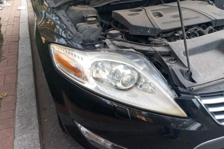 Used Ford Mondeo 2008 2.3L Ultimate Edition Right Front Headlight