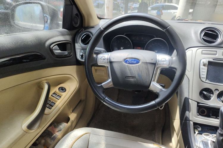 Used Ford Mondeo 2008 2.3L Ultimate Edition Steering Wheel