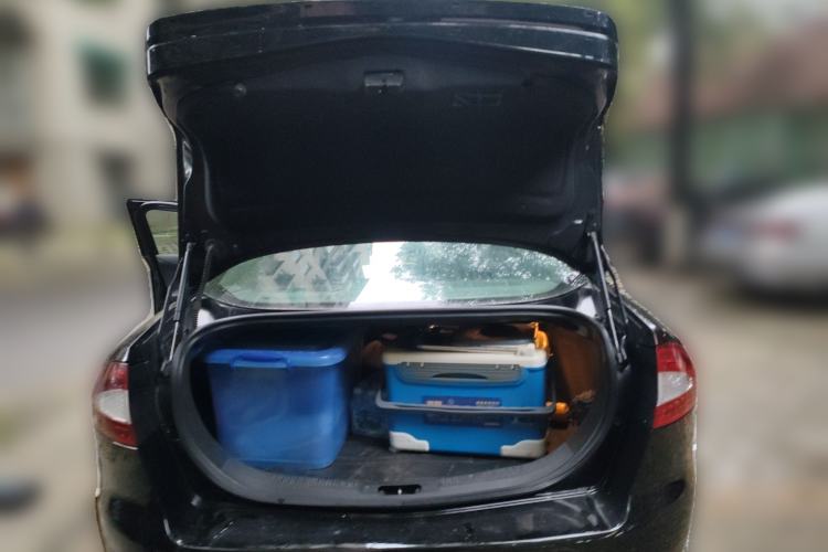 Used Ford Mondeo 2008 2.3L Ultimate Edition Trunk