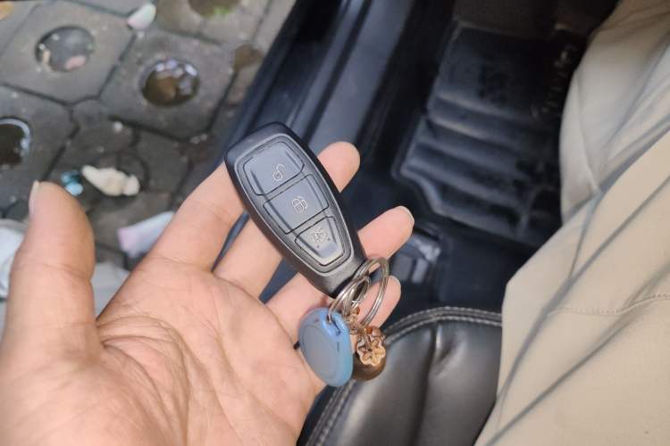 Used Ford Mondeo 2008 2.3L Ultimate Edition Vehicle Key