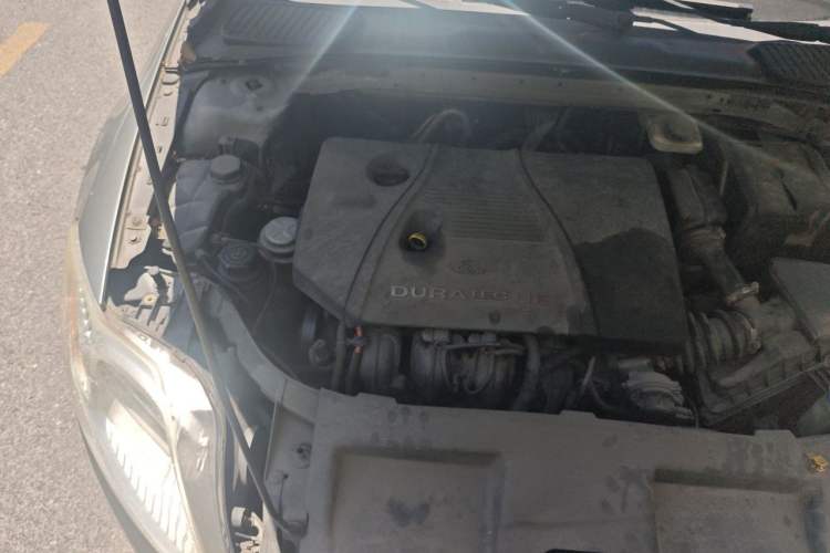 Used Ford Mondeo 2008 2.3L Ultimate Edition Engine Bay Right