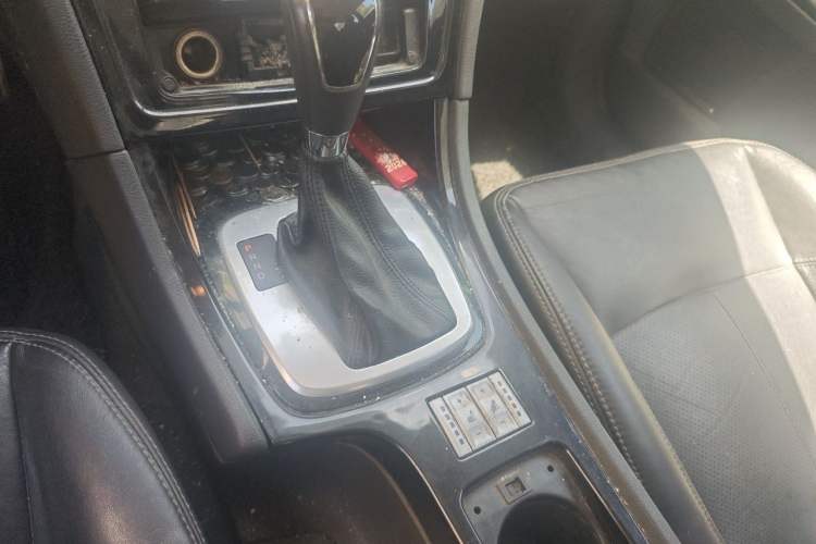 Used Ford Mondeo 2008 2.3L Ultimate Edition Gear Lever