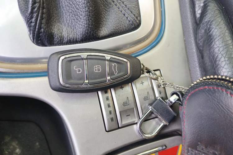 Used Ford Mondeo 2008 2.3L Luxury Sport Navigation Edition Vehicle Key