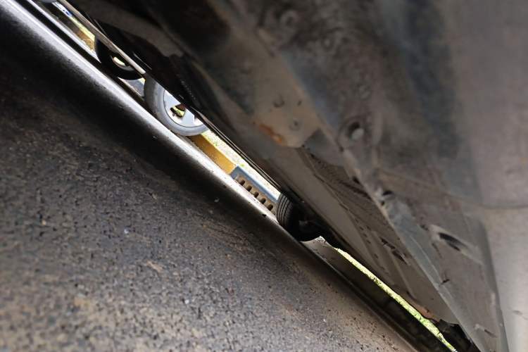 Used Ford Mondeo 2010 2.3L Fashion Edition Chassis Front Left