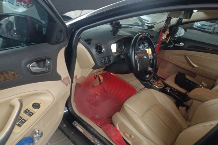 Used Ford Mondeo 2010 2.3L Luxury Version Driver Seat