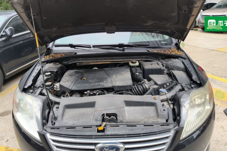 Used Ford Mondeo 2010 2.3L Fashion Edition Engine Bay
