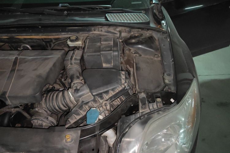 Used Ford Mondeo 2010 2.3L Fashion Edition Engine Bay Left