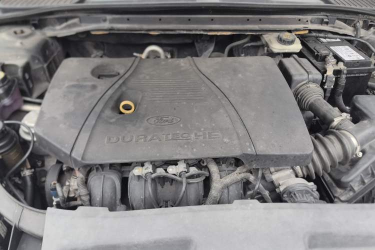 Used Ford Mondeo 2010 2.3L Fashion Edition Engine Bay