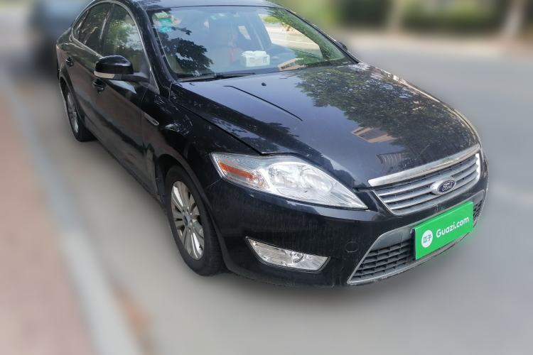 Used Ford Mondeo 2010 2.3L Fashion Edition Front Right 45 Deg